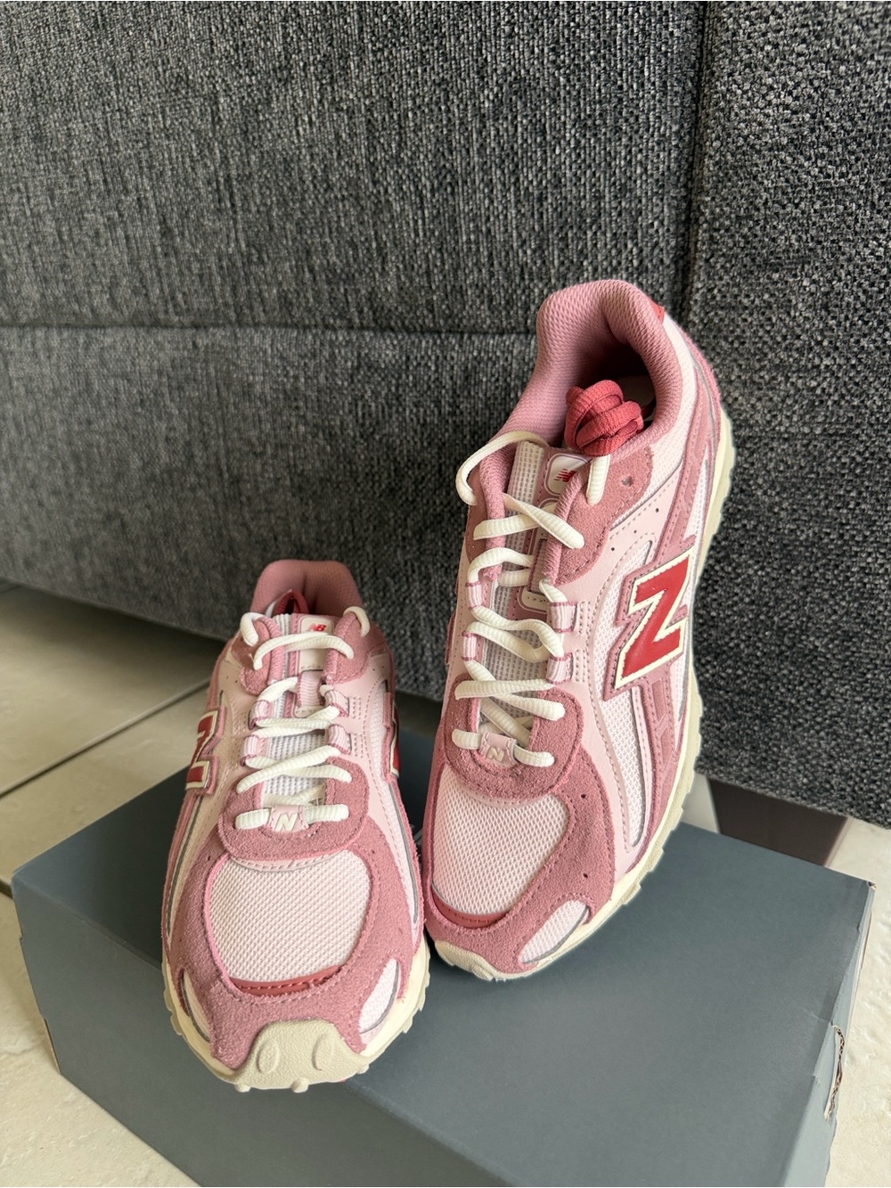 New Balance 204L Pink and Cream Women's Sneakers